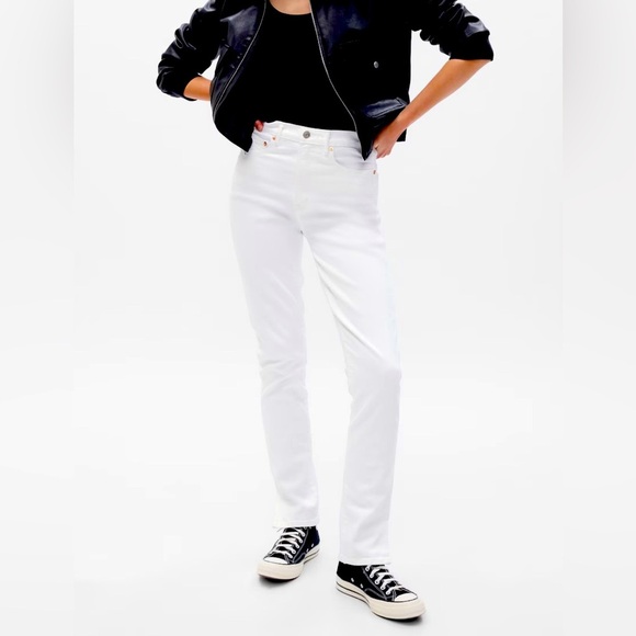 GAP Sz 29 Cigarette High Waist White Jeans NEW WITH TAGS - Picture 1 of 16